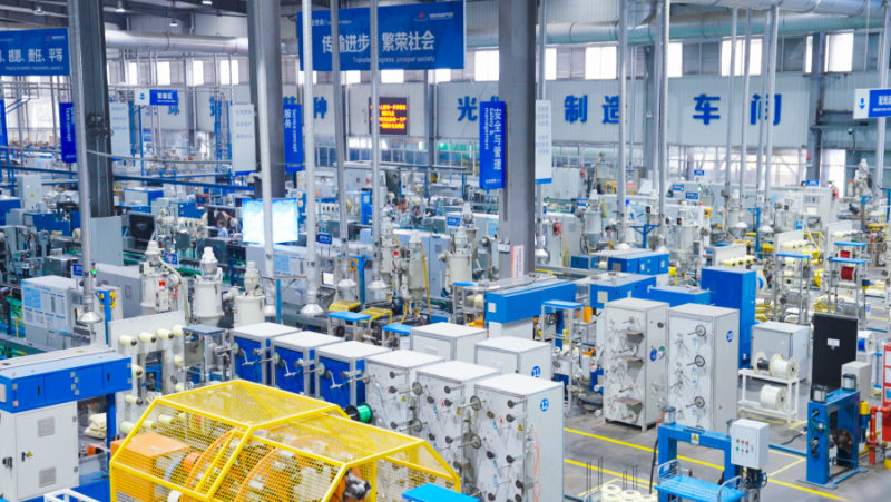 亨通光電斬獲工信部“卓越級智能工廠”殊榮，引領(lǐng)電子制造智能化新標(biāo)桿